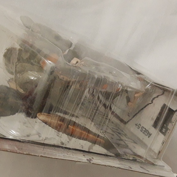 Transformers Generations Thrilling 30 Deluxe Class RATTRAP MAXIMAL 2014 SEALED - Picture 8 of 15